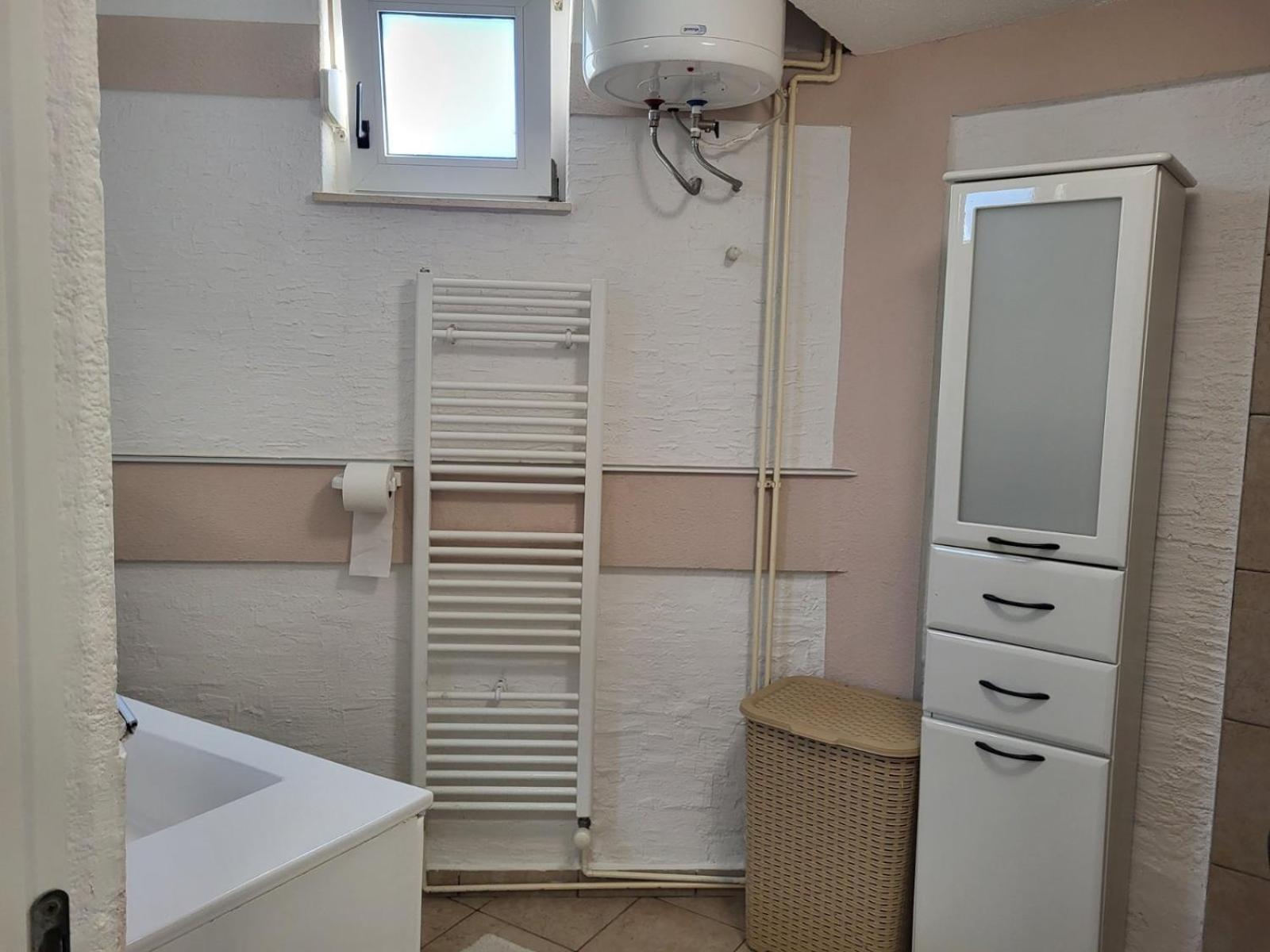 Holiday House With A Parking Space Novi Vinodolski - 17533 Rom bilde
