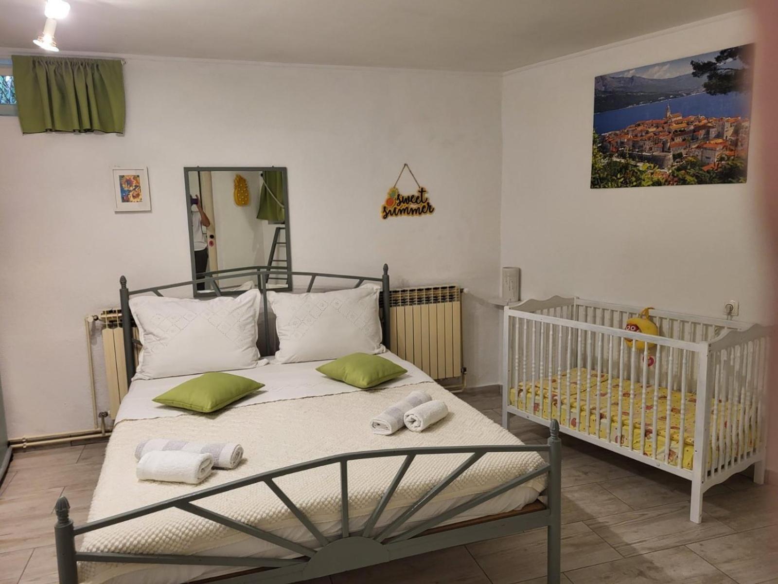 Holiday House With A Parking Space Novi Vinodolski - 17533 Rom bilde